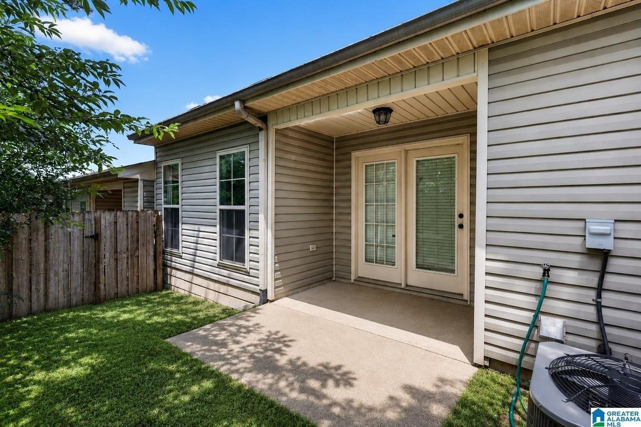 5639 Colony Ln - Photo 6 of 26