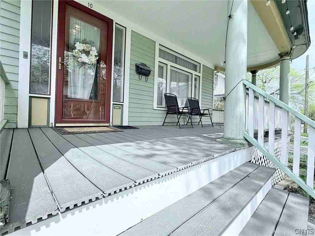 10 Jewett Ave - Photo 2 of 20
