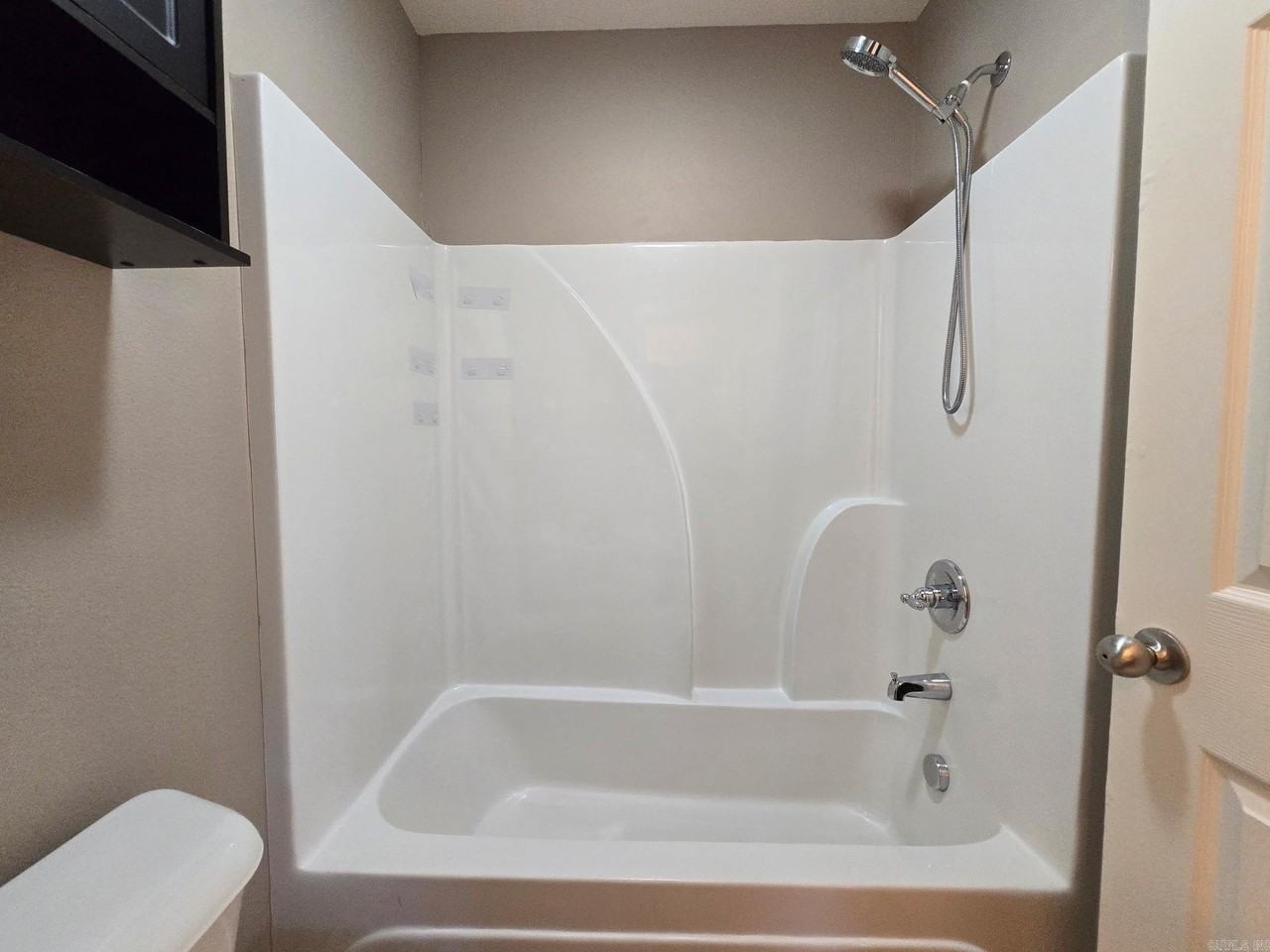 3513 Terrace Hill Ct - Photo 6 of 12