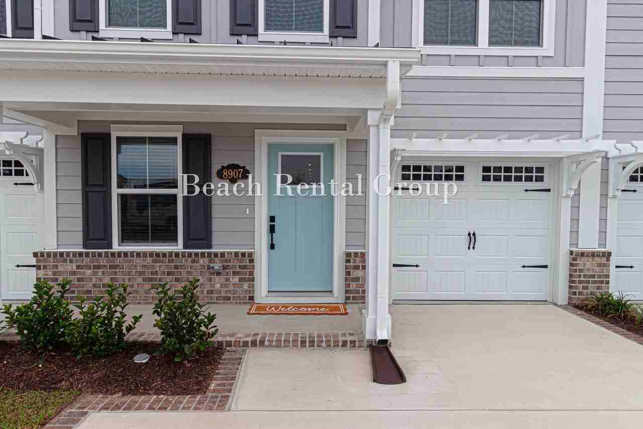8907 Hudson Ln - Photo 5 of 38