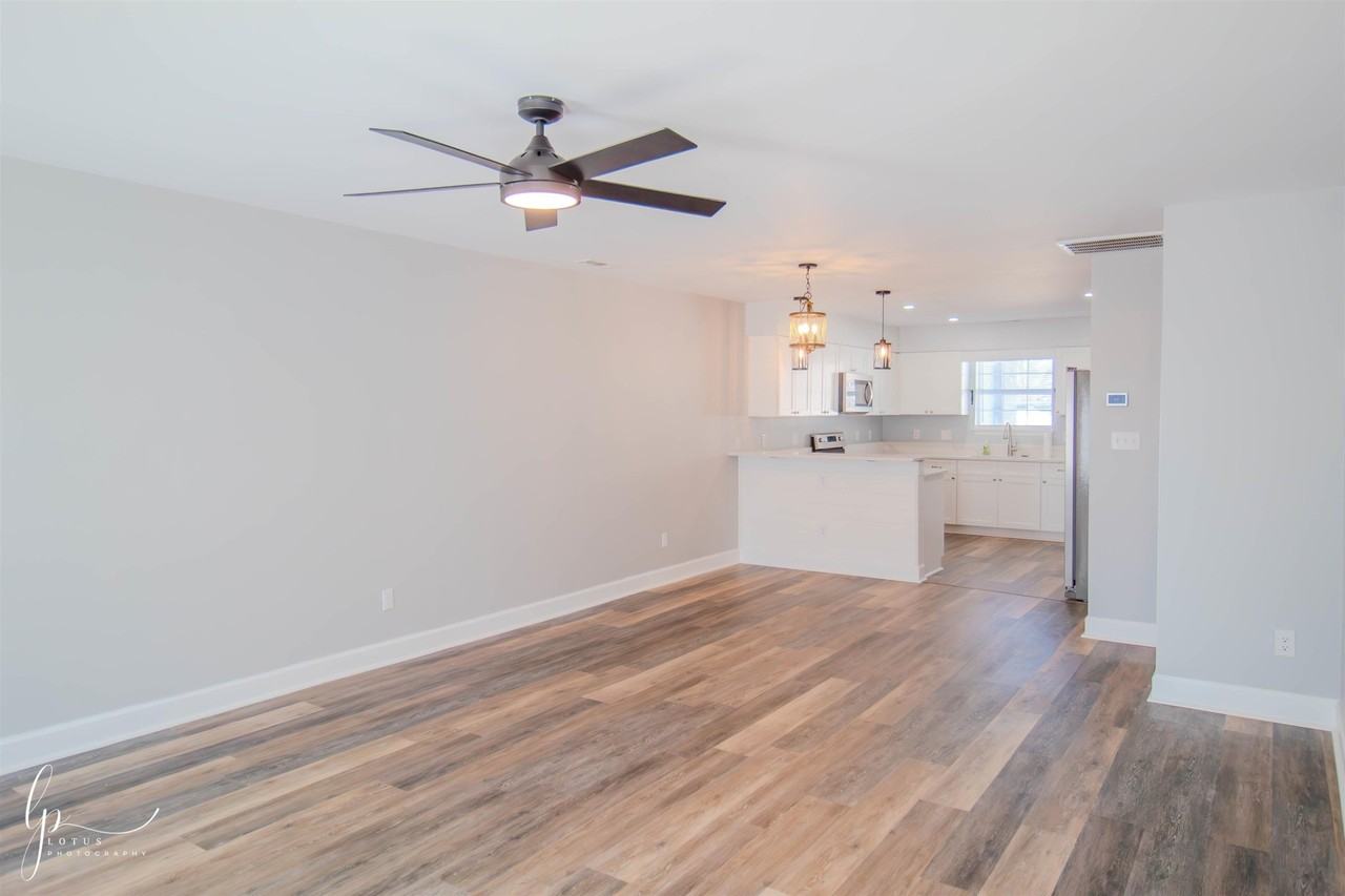 4271 Park Way Ln - Photo 2 of 19