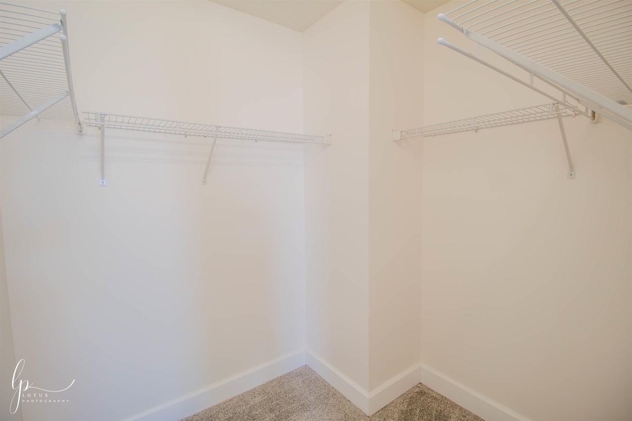 4271 Park Way Ln - Photo 6 of 19