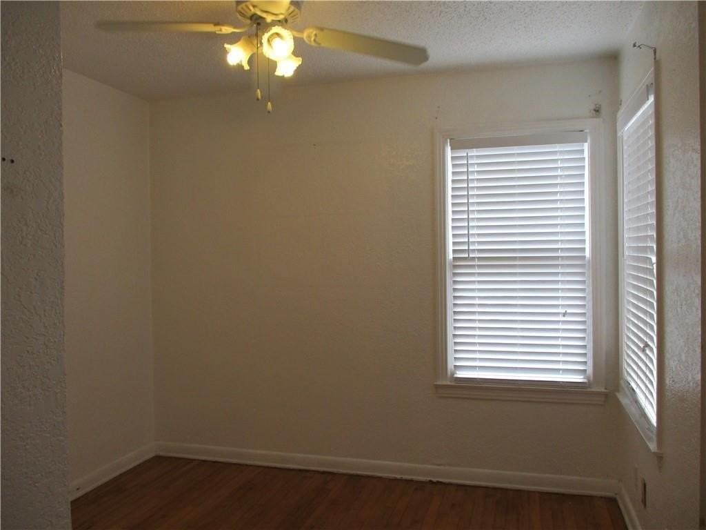 3530 S Alameda St - Photo 3 of 7
