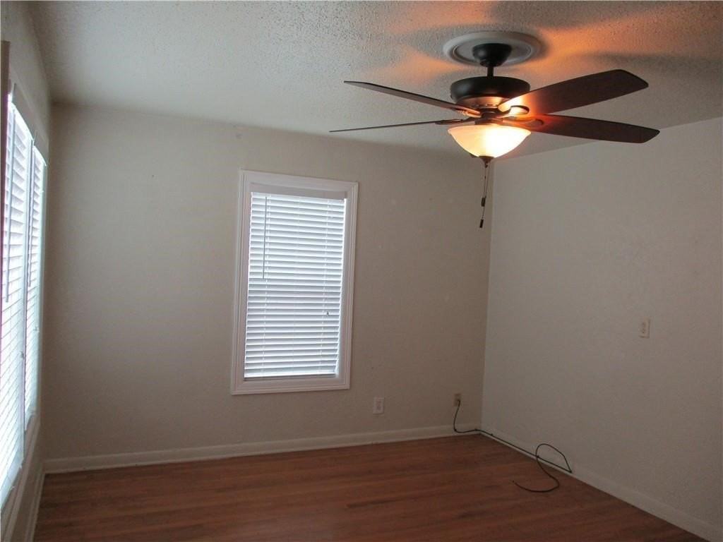 3530 S Alameda St - Photo 6 of 7
