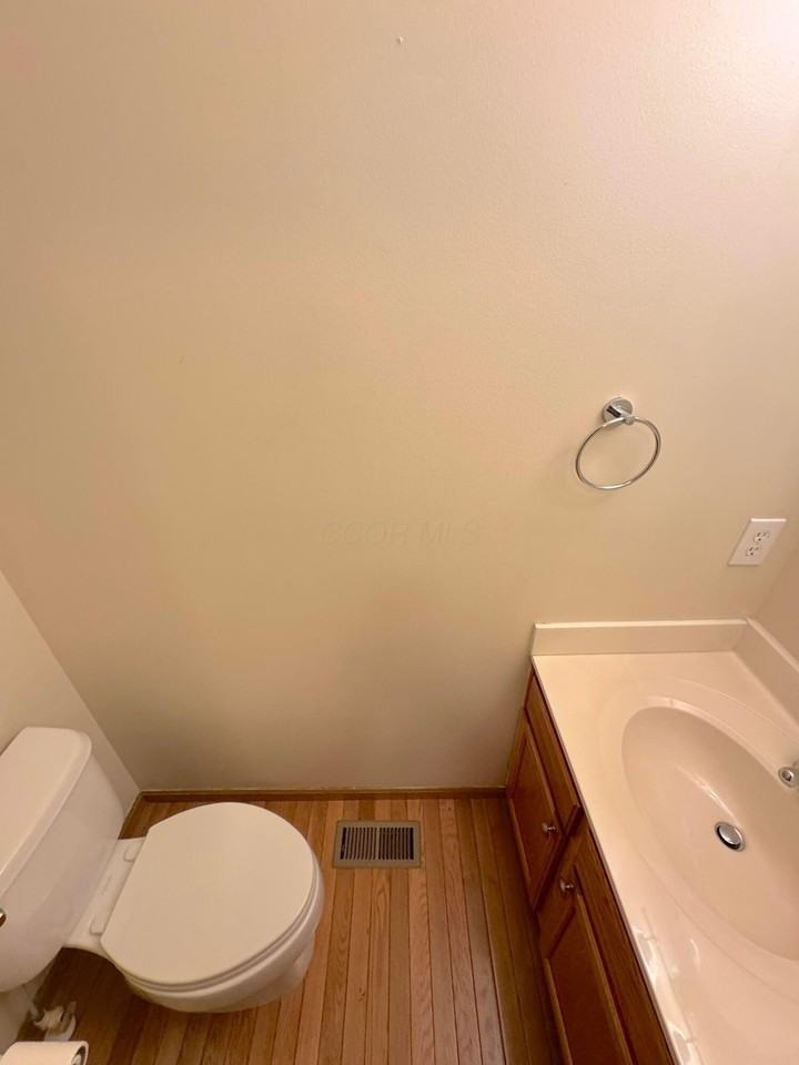 8577 Clover Glade Dr - Photo 5 of 29