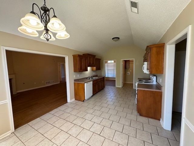 35 Mulberry Cv #1 - Photo 4 of 15