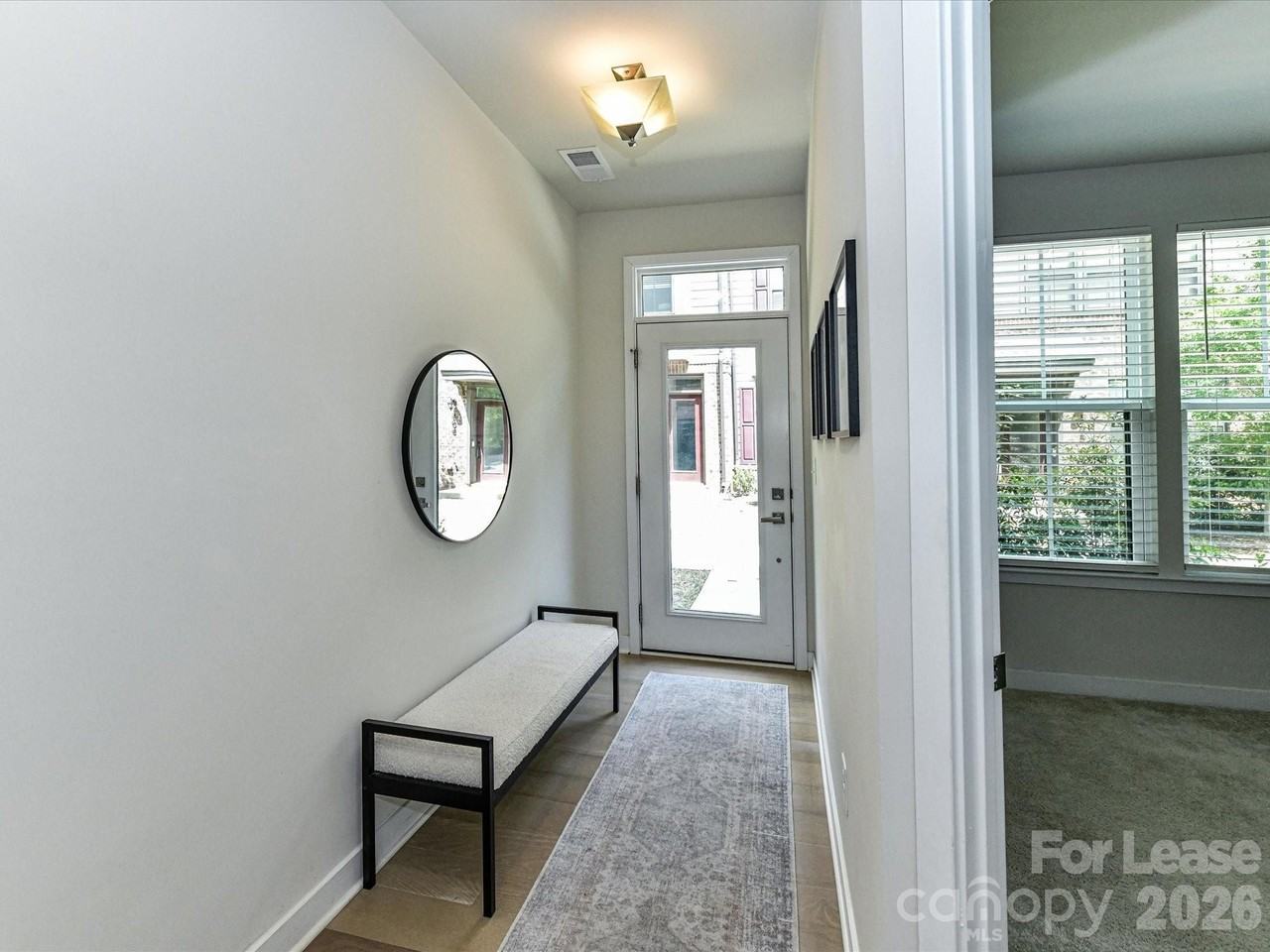 408 Tristram Ln - Photo 5 of 38