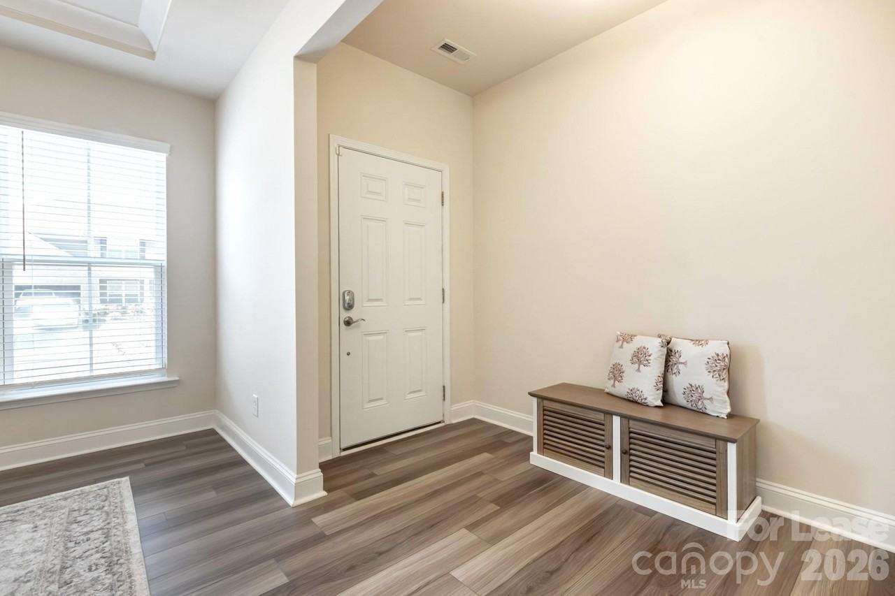 1134 Regions Blvd - Photo 3 of 44