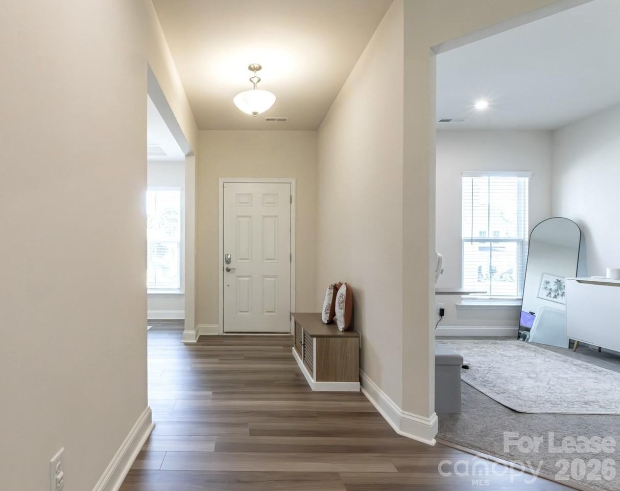 1134 Regions Blvd - Photo 4 of 44