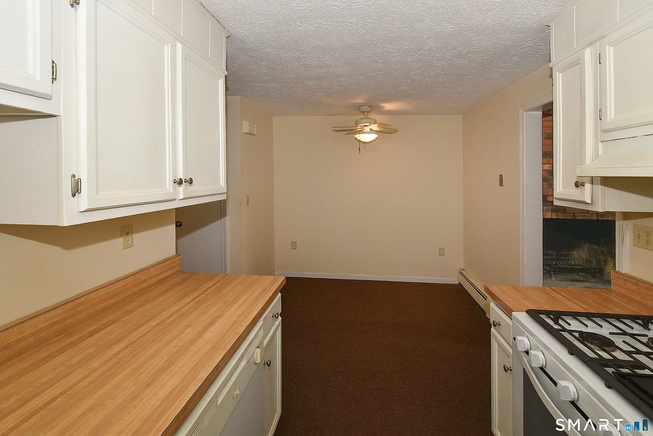 93 Talcott Ave #3 - Photo 4 of 19