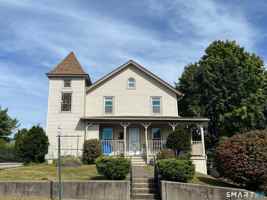 featured image of 58 Clark St
