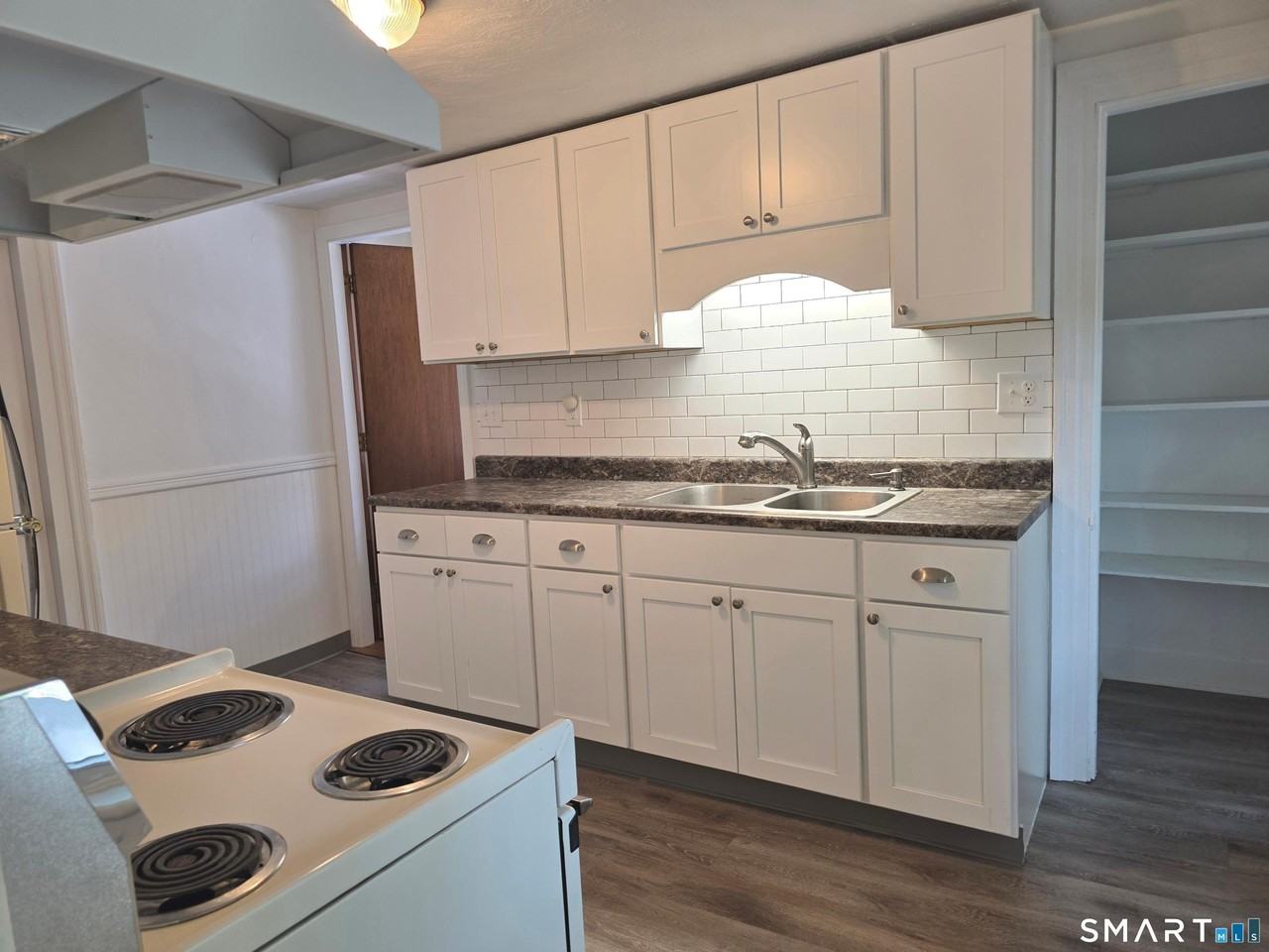 58 Clark St #2ndFLREAR - Photo 3 of 11