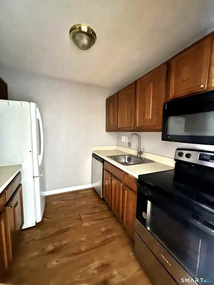 90 Kane St #B6 - Photo 6 of 17