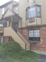 featured image of 8 Oakwood Ave #C5