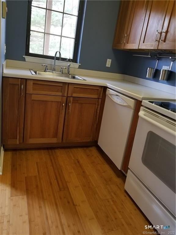 8 Oakwood Ave #C5 - Photo 5 of 9
