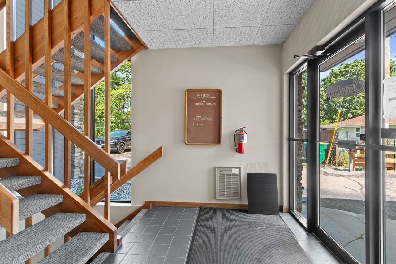 3273 Church St - Photo 5 of 13