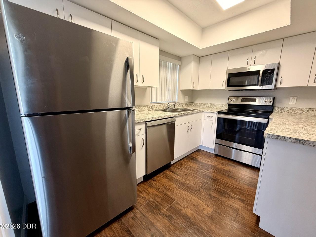 23 Springwood Sq - Photo 5 of 10