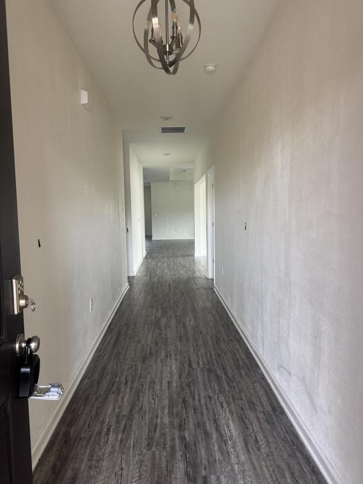 316 Merlin Ct - Photo 2 of 39