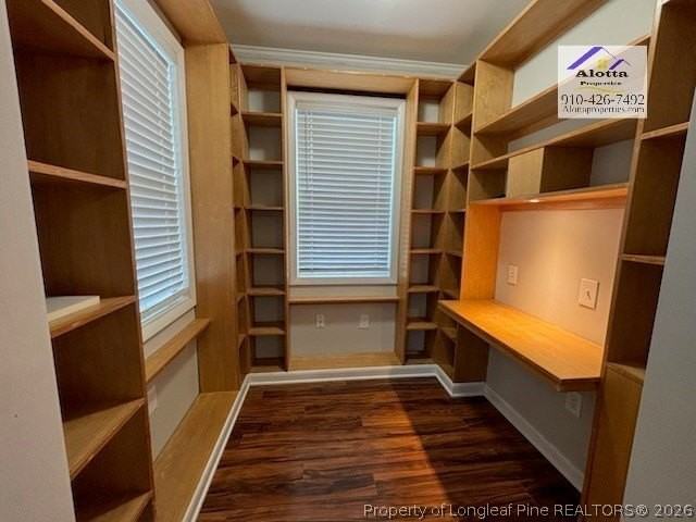 213 Marshall Rd - Photo 4 of 15