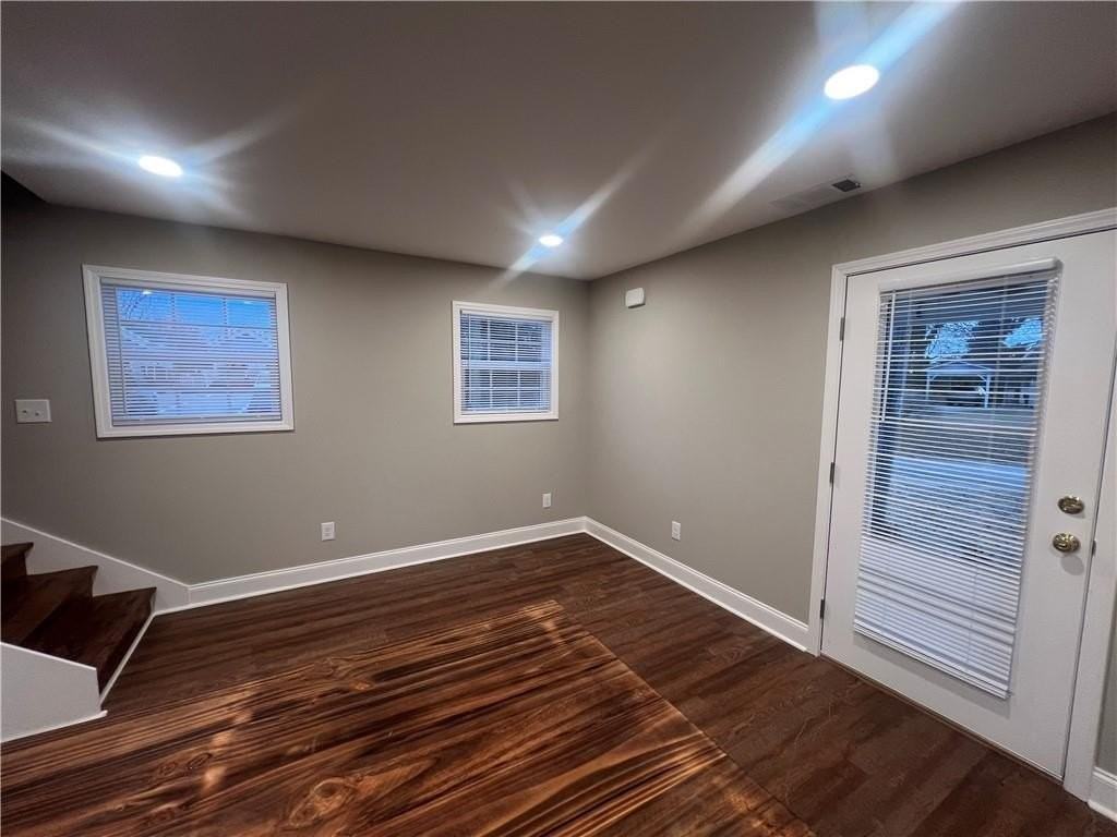 13 Myrtle Dr - Photo 2 of 9