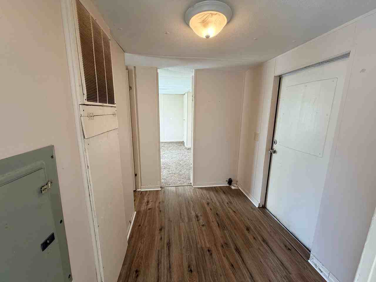 5419 Mcleod Dr - Photo 5 of 12