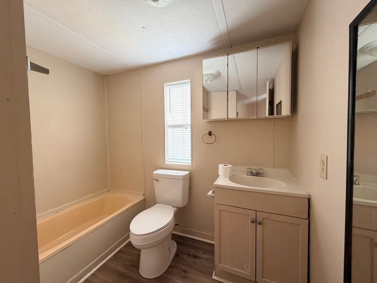 5419 Mcleod Dr - Photo 6 of 12
