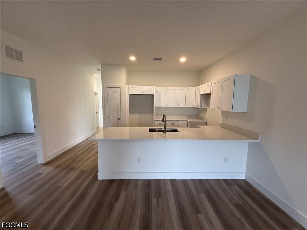 227 Ivan Ave S - Photo 3 of 16