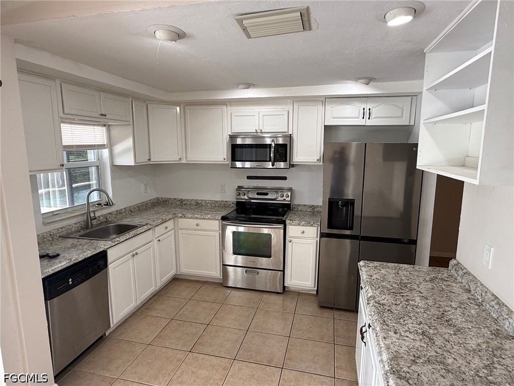 210 Se 1st Ter - Photo 6 of 35