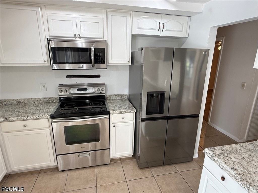210 Se 1st Ter - Photo 7 of 35