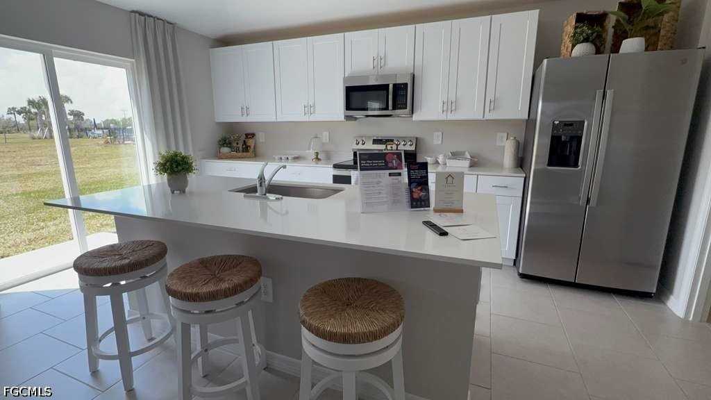 11918 Savanna Lakes Blvd - Photo 6 of 16