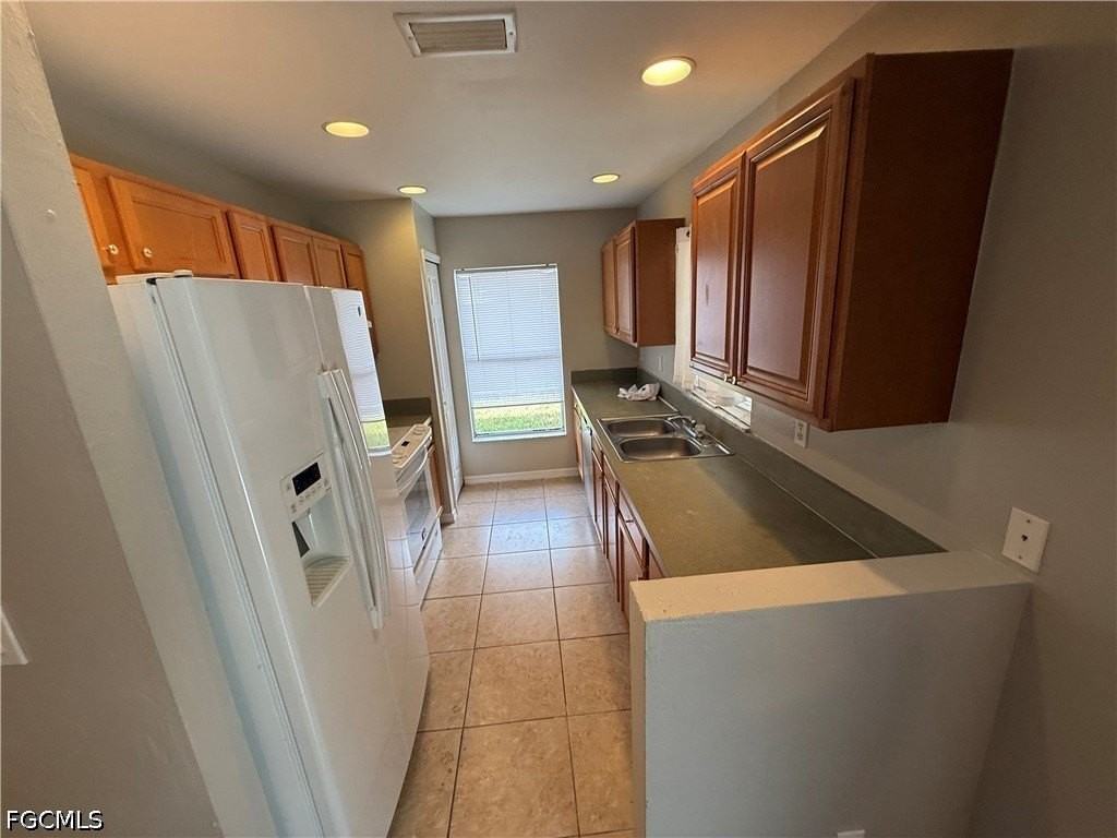 4425 29th St Sw - Photo 4 of 9