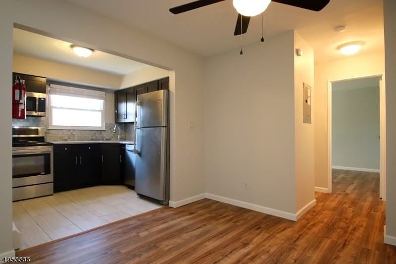 515 Andria Ave - Photo 6 of 20