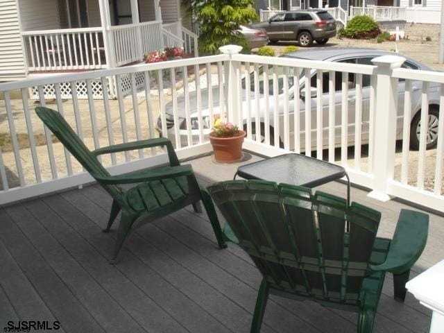 426 Canterbury Ct - Photo 2 of 15
