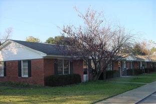 211 W. Hampton Street - Photo 1 of 1