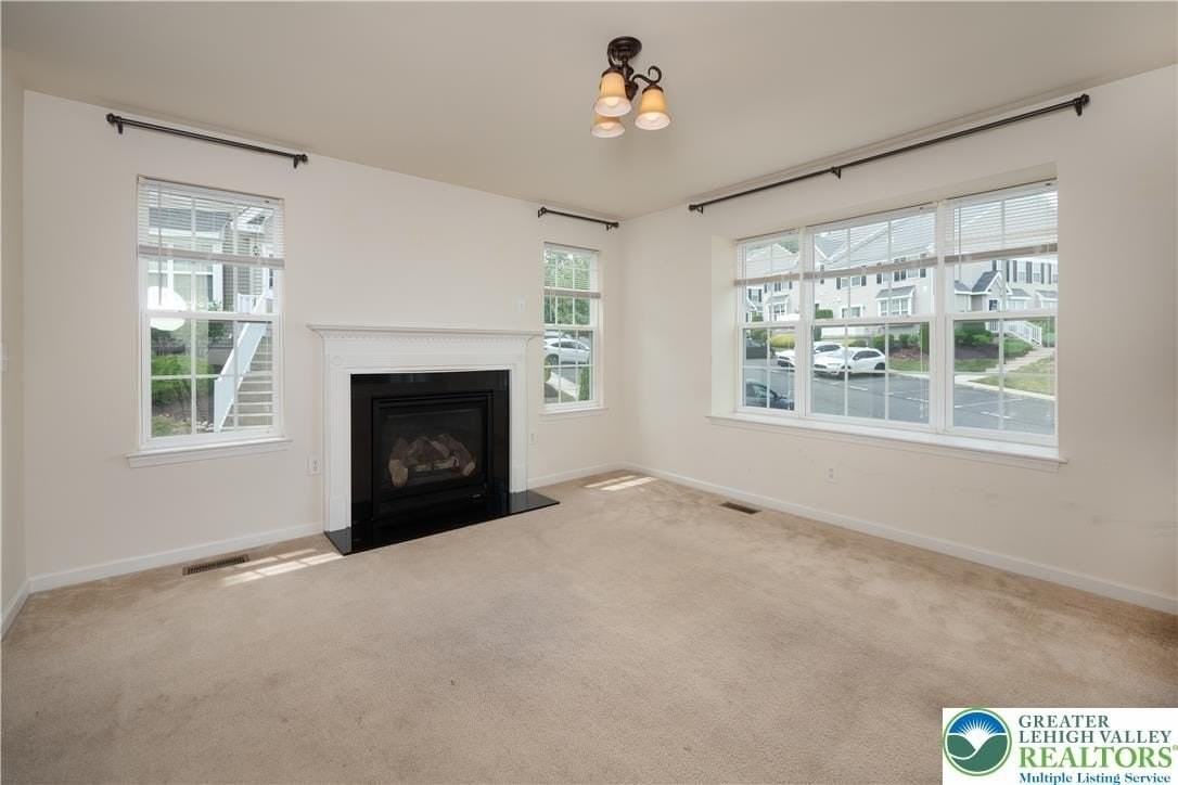 4165 Bunker Hill Dr S - Photo 6 of 25