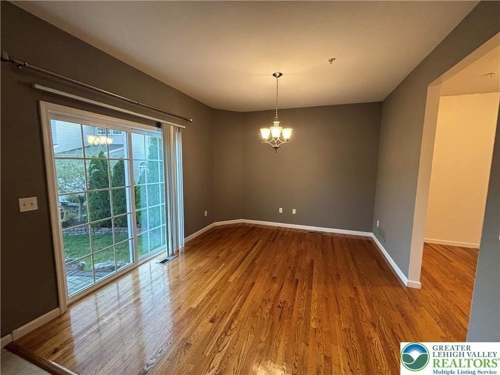 5054 Dale Trl - Photo 6 of 24