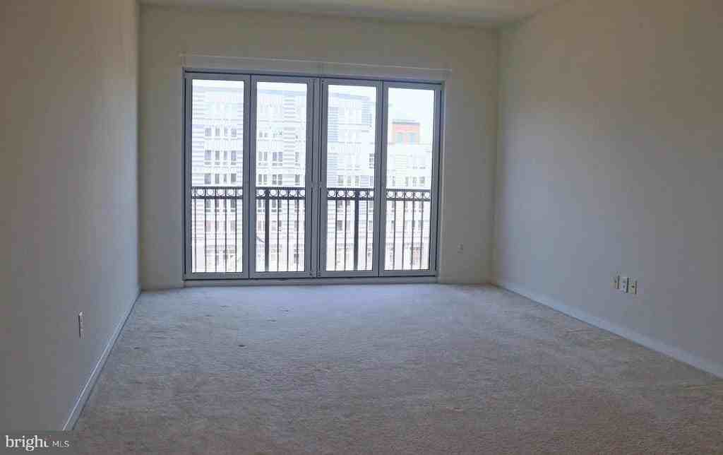 530 Harlan Blvd - Photo 6 of 22