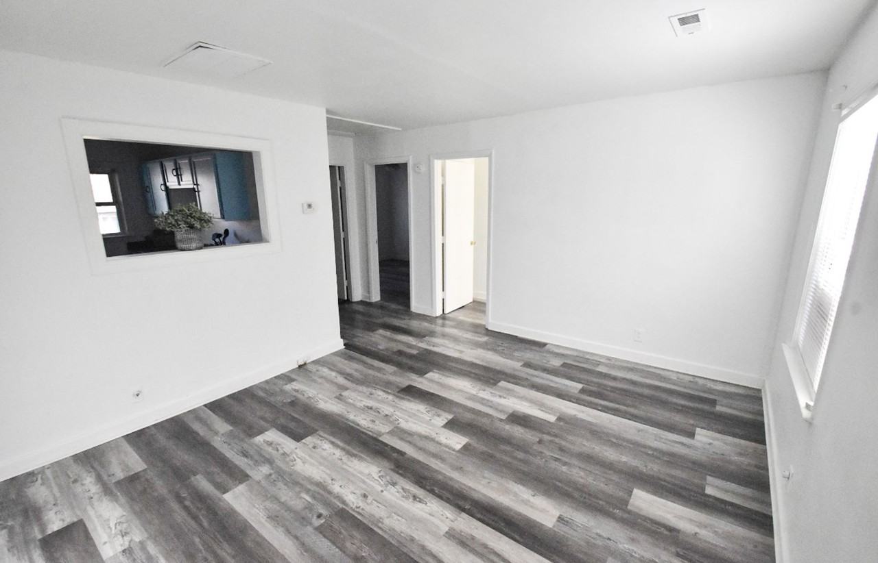 2120 Kennesaw Dr #2 - Photo 5 of 19