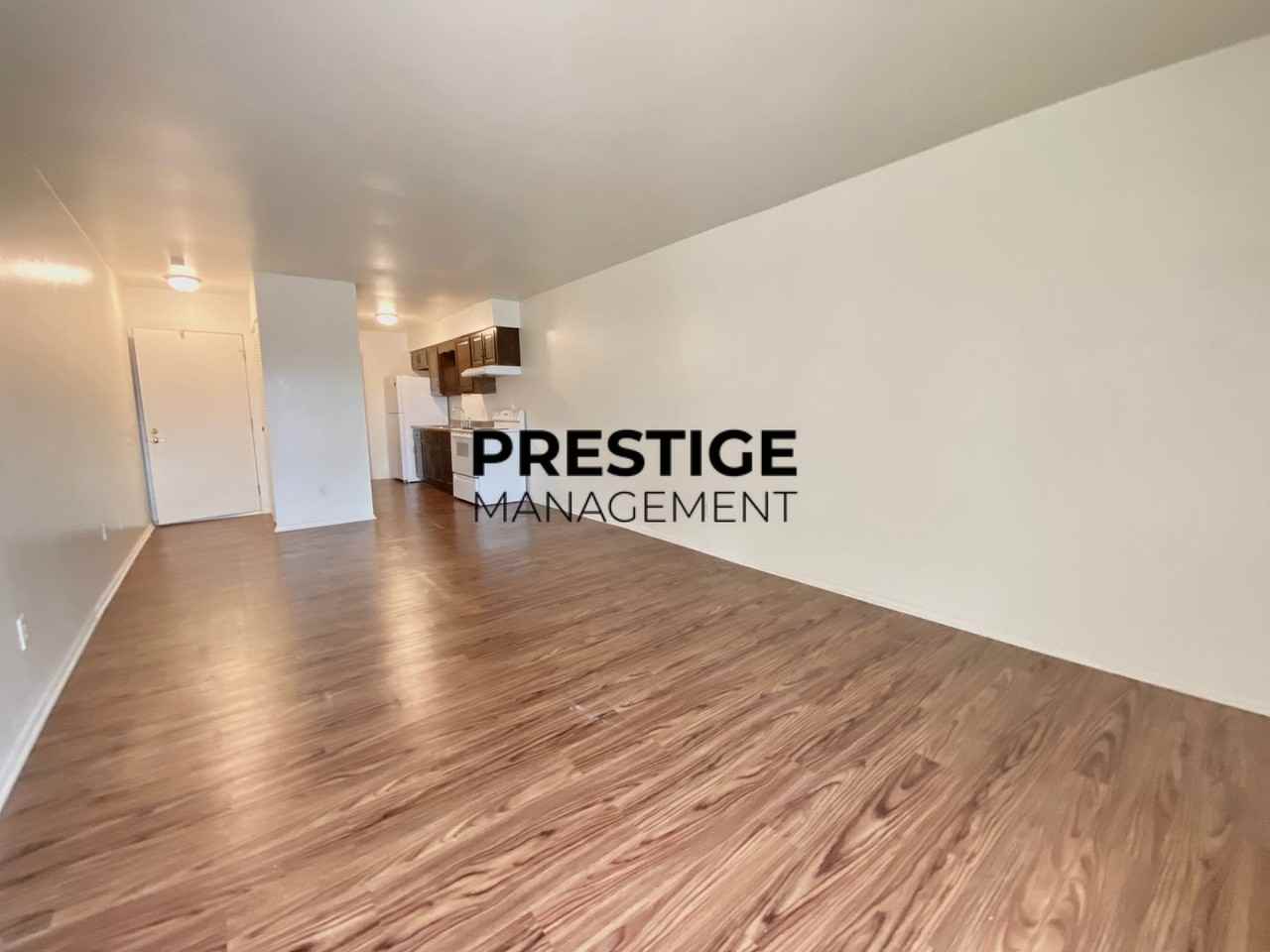 1680 Driftwood Dr #M - Photo 3 of 7