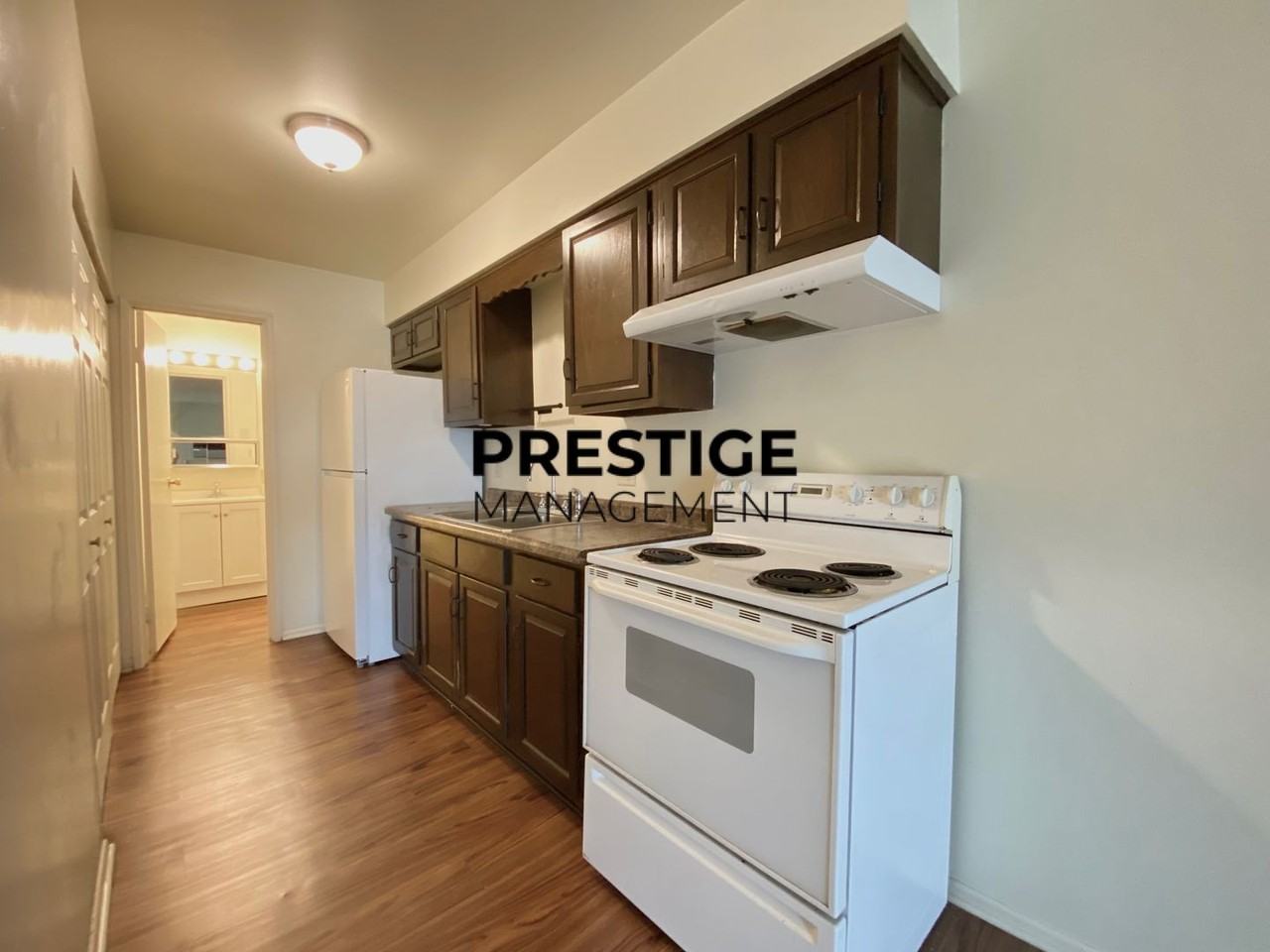 1680 Driftwood Dr #M - Photo 4 of 7
