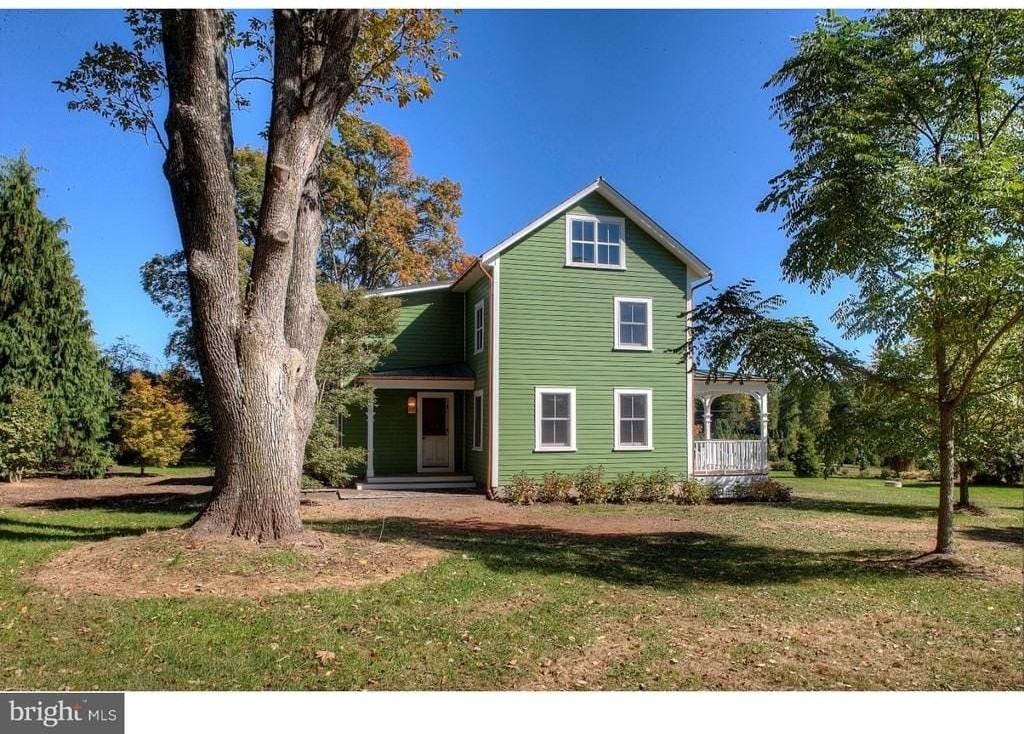 5253 Upper Mountain Rd - Photo 5 of 19