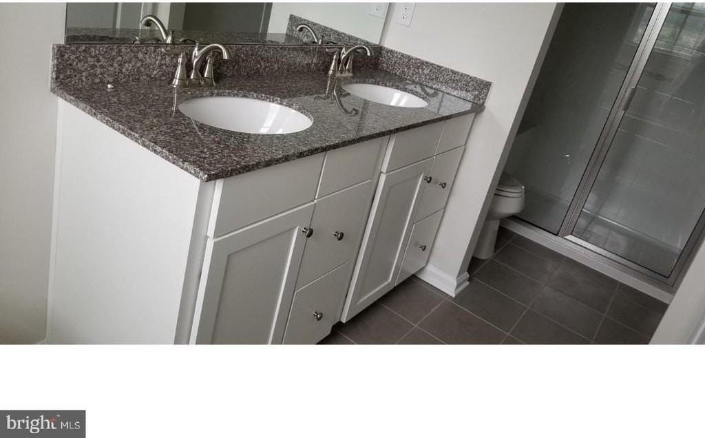 510 Sapphire Dr - Photo 6 of 9
