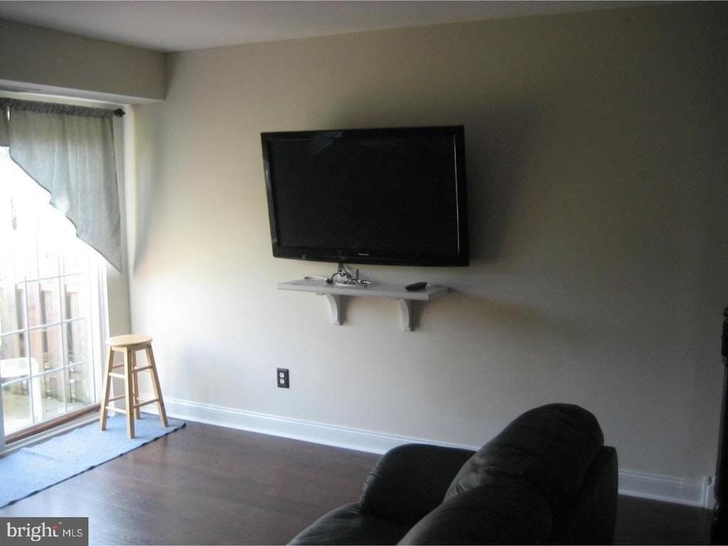 45 Winston Ct - Photo 3 of 25