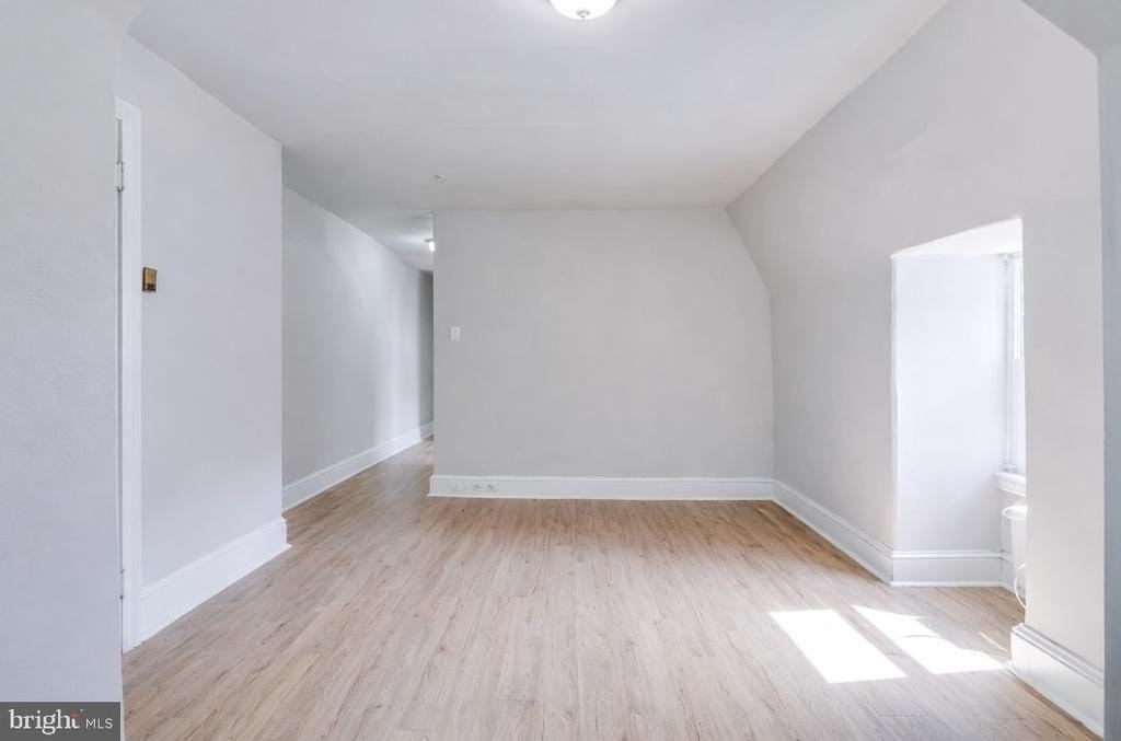 524 E Johnson St - Photo 7 of 7