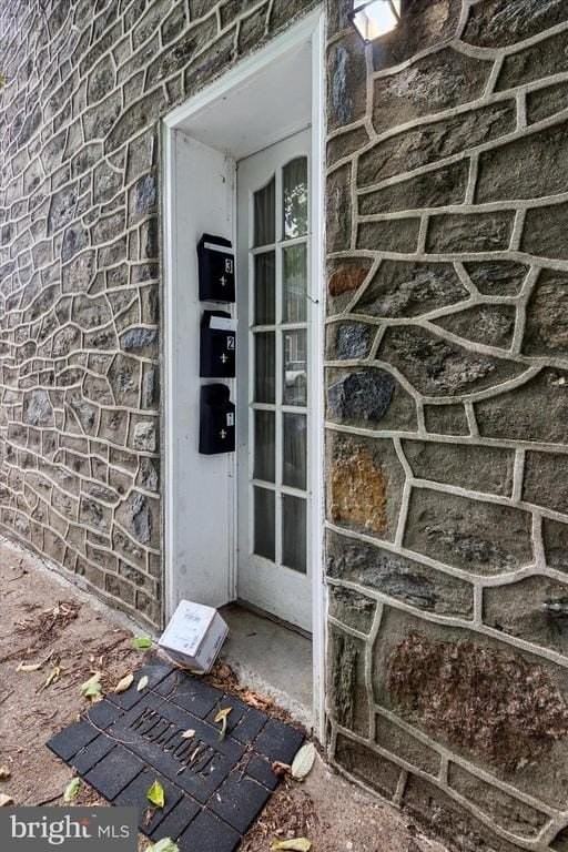 448 Krams Ave #3 - Photo 4 of 14