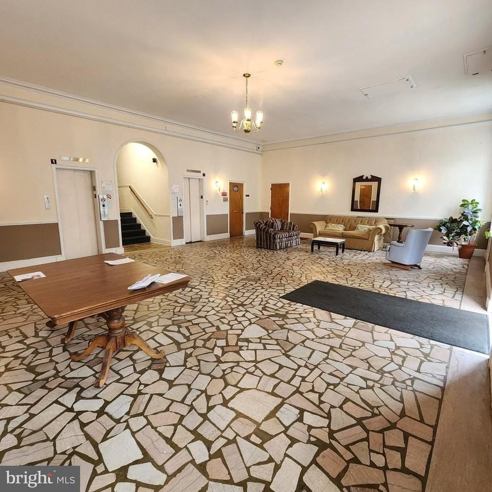 400 W Hortter St #206 - Photo 5 of 44