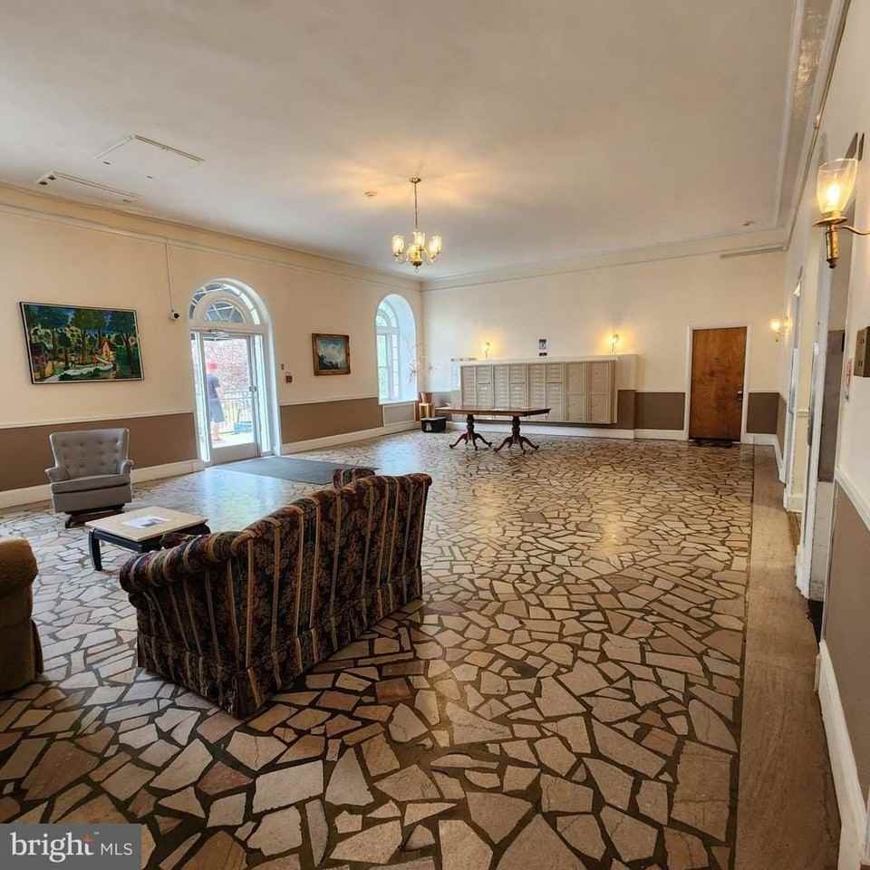400 W Hortter St #206 - Photo 7 of 44