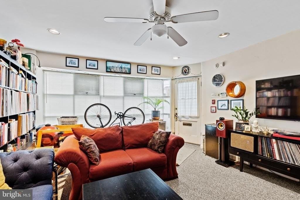 402 Fairmount Ave - Photo 2 of 15