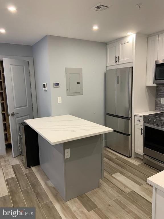 527 S 20th St - Photo 2 of 6