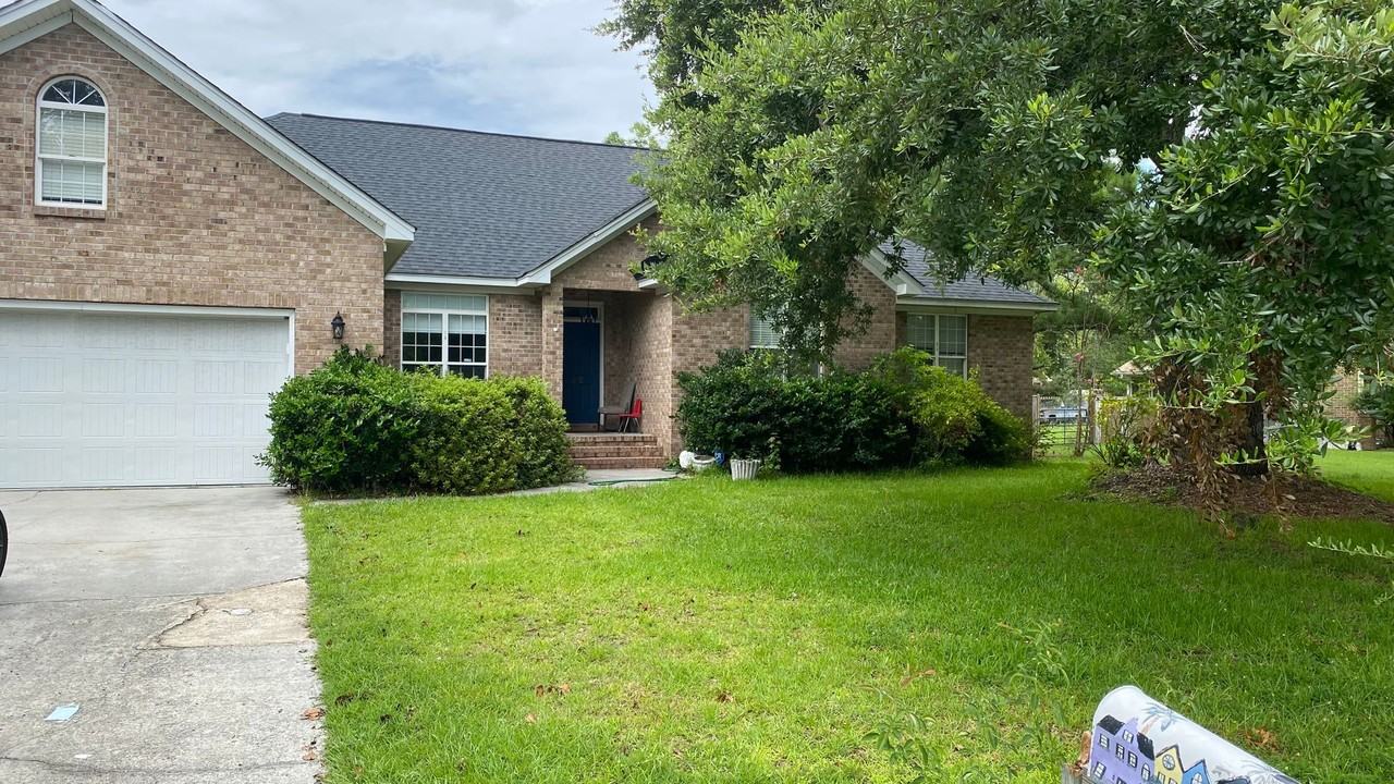 22 Lord Calvert Dr - Photo 2 of 26
